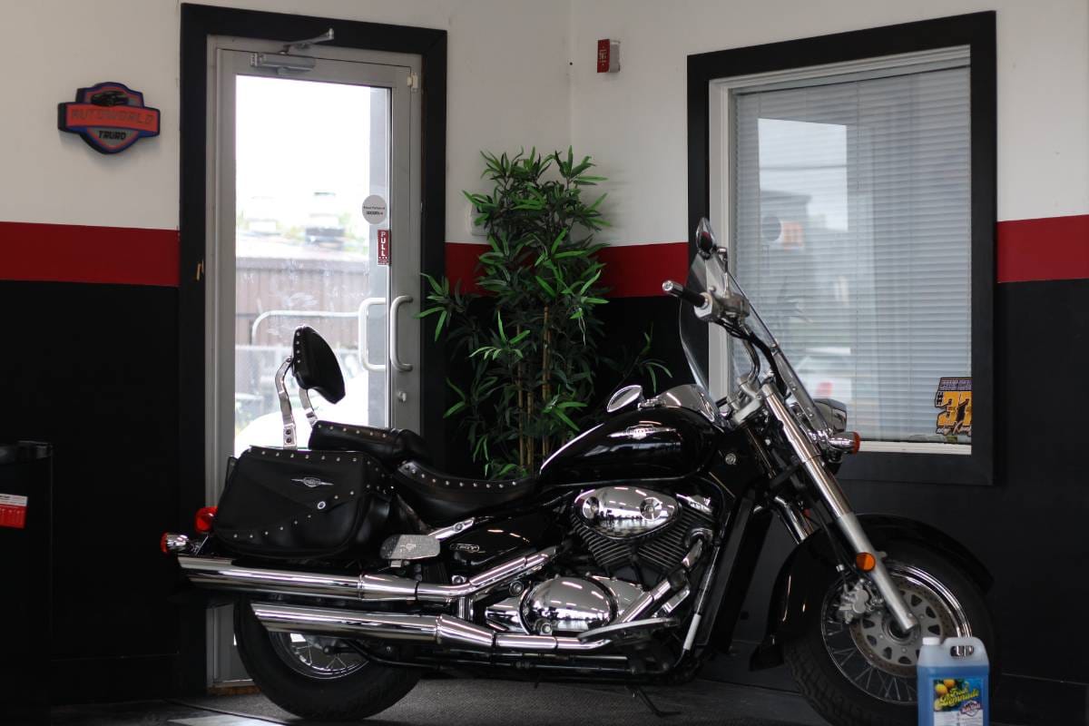 Suzuki VL800-1