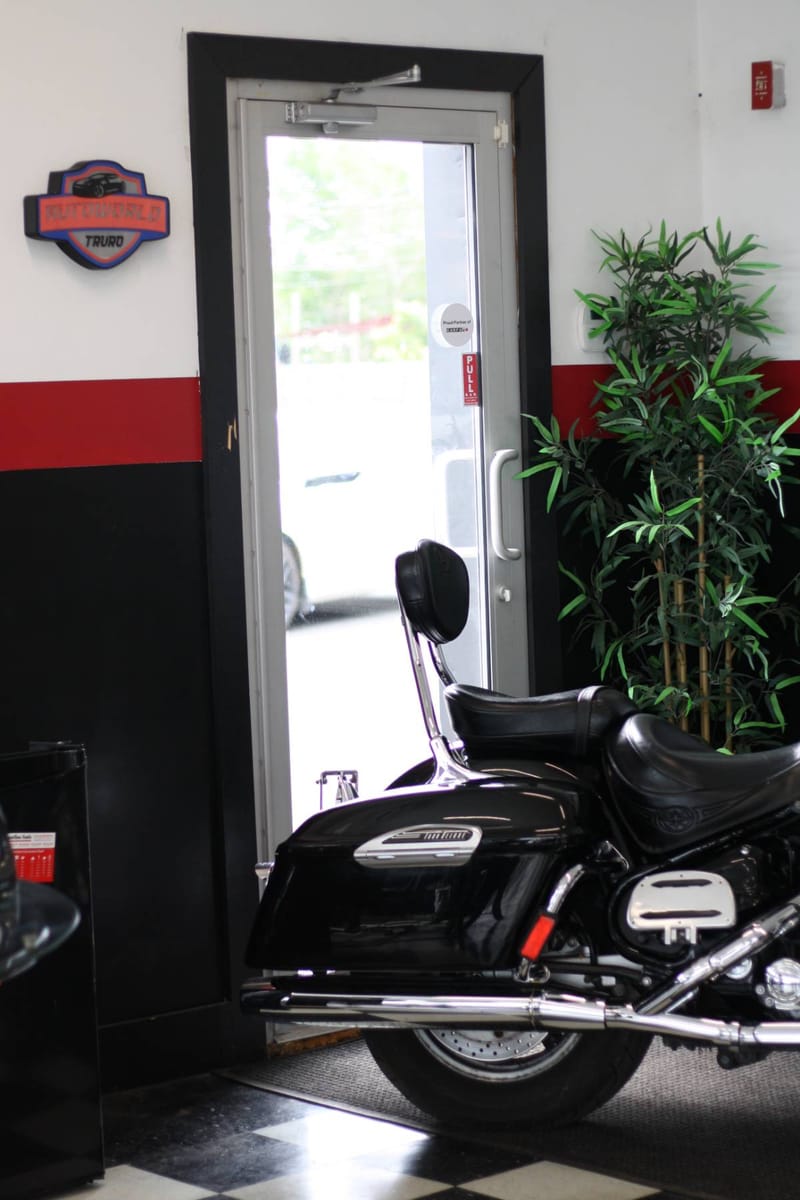 Yamaha XVZ1300TF-9