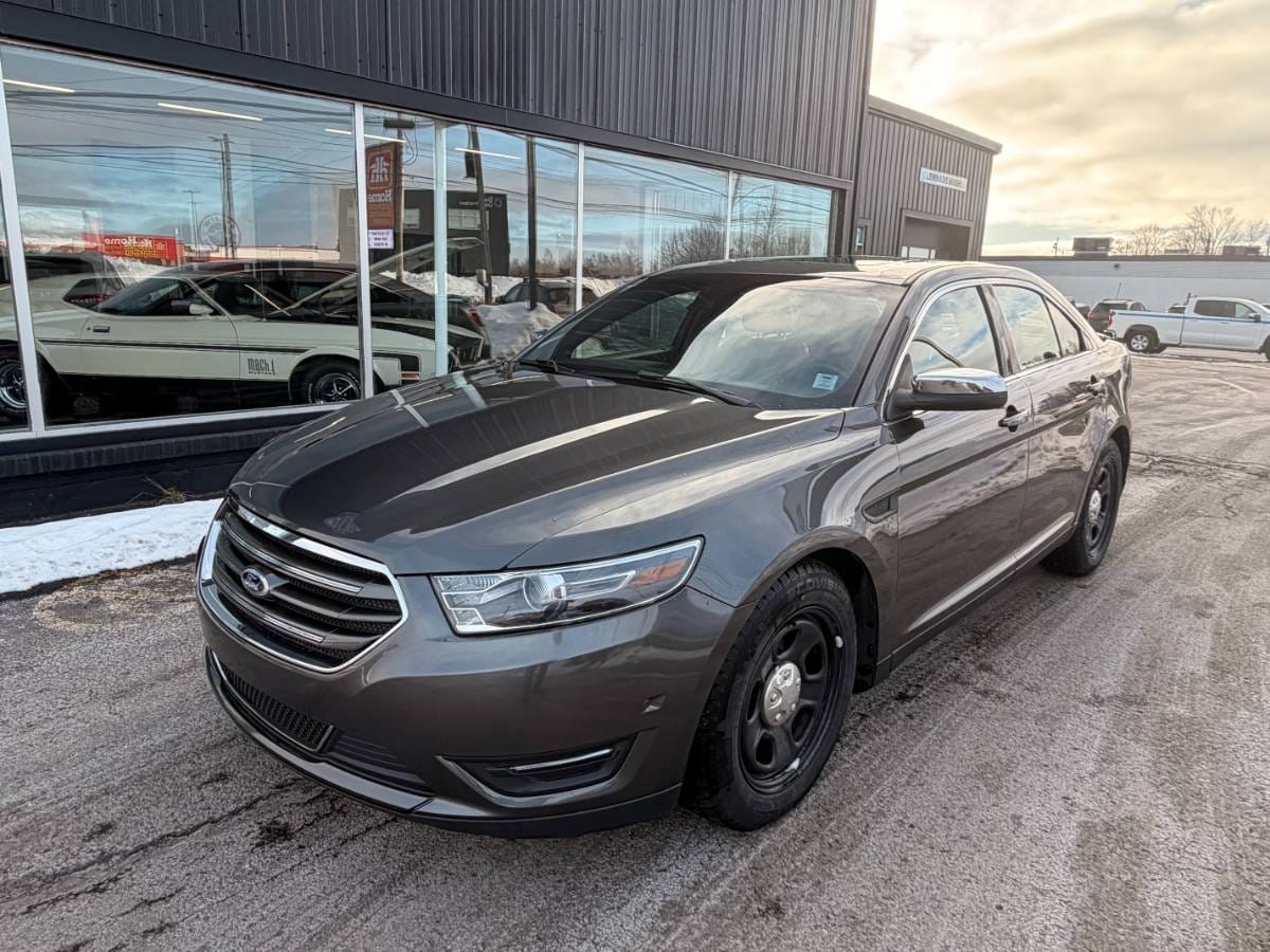 Ford Taurus-0